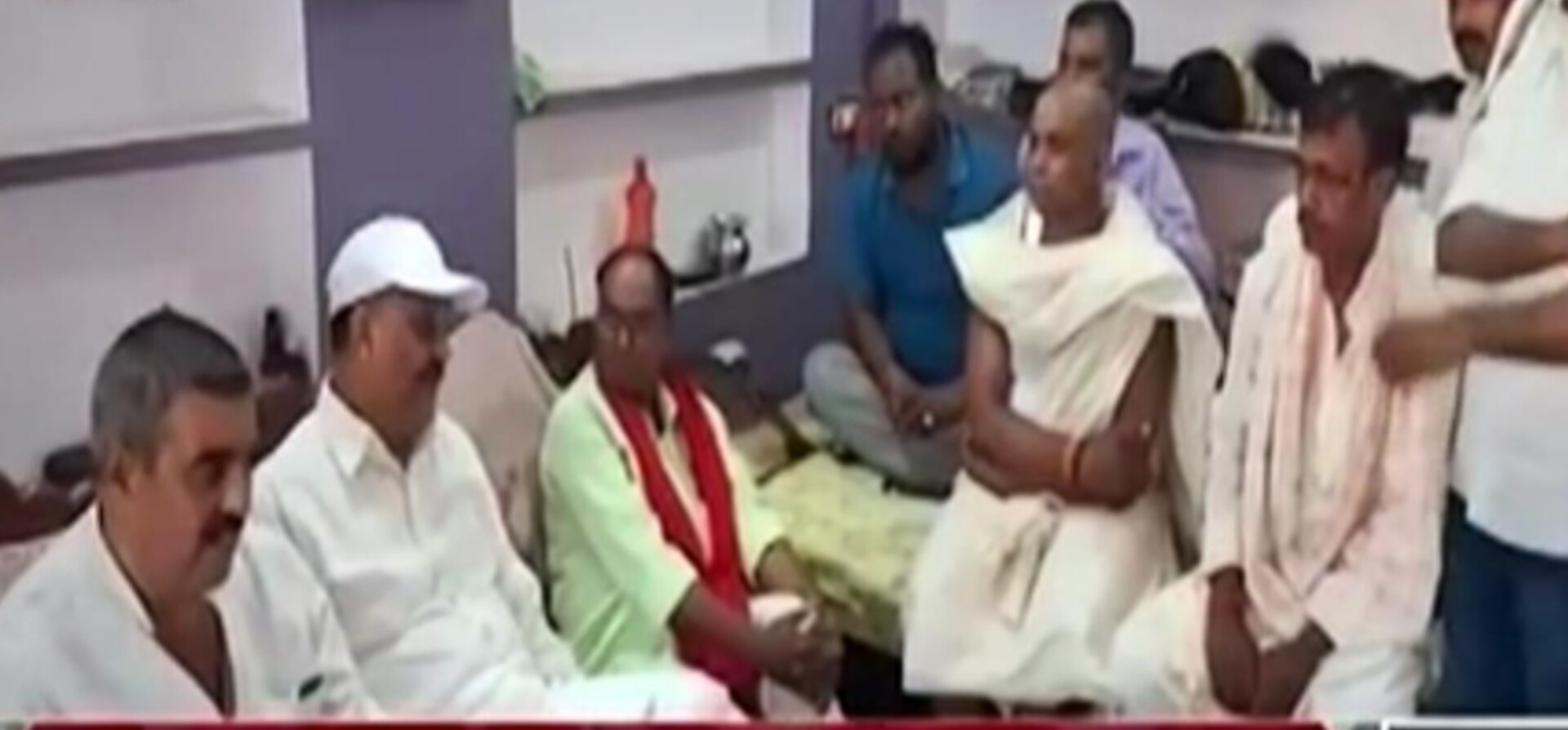 आका का पैंतरा फेल, एनकाउंटर के बाद बवाल की रची थी साजिश; अब बुलडोजर के आगे 'रहम' की भीख मांग रहा संजय बिंद