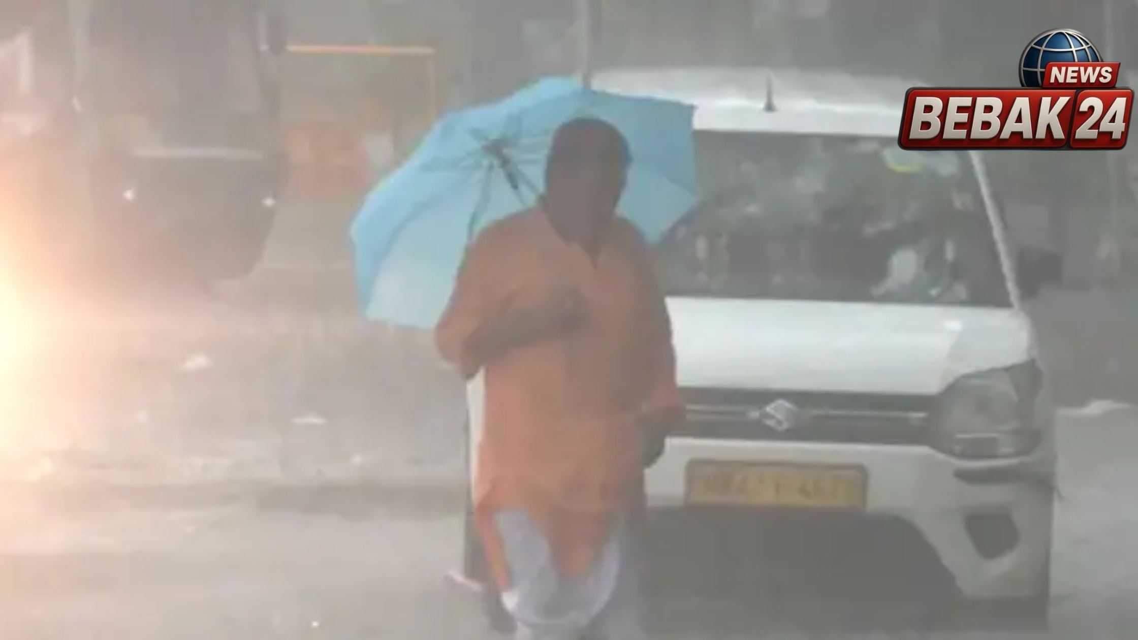 दिल्ली में बारिश का रेड अलर्ट, 5 राज्यों में भी चेतावनी