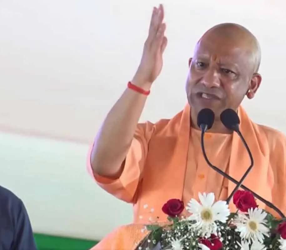 अयोध्या राम मंदिर: 500 साल का इंतजार खत्म, 'परिंदा भी पर नहीं मार सकता' कहने वालों के मुंह पर करारा तमाचा, योगी बोले&mdash; 'अयोध्या ने रचा नया इतिहास'