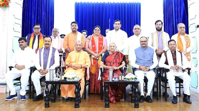 भूपेंद्र चौधरी और मनोज पांडेय बने कैबिनेट मंत्री; वाराणसी के हंसराज विश्वकर्मा को भी जगह; दलित-ओबीसी कार्ड के जरिए विपक्ष की घेराबंदी