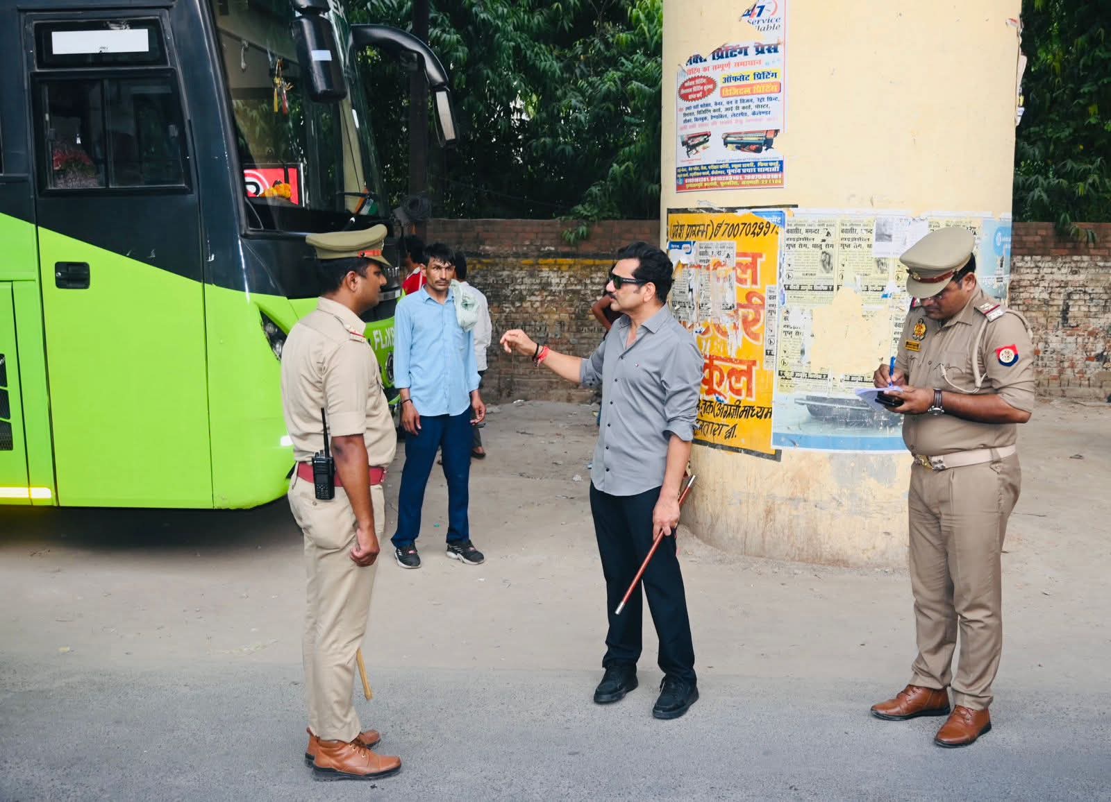 CP मोहित अग्रवाल का अल्टीमेटम, वाराणसी-प्रयागराज हाईवे पर 'ऑपरेशन क्लीन' की तैयारी!