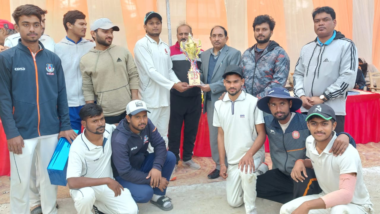 जौनपुर की टीम ने फहराया जीत का परचम, अंबेडकर कॉलेज ने जीता खिताब