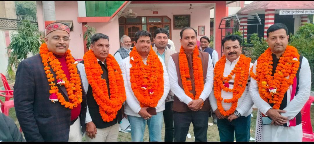 गाजीपुर का दबदबा: लखनऊ में विनीत राय ने गाड़ा जीत का झंडा, बने प्रदेश 'संयुक्त मंत्री'