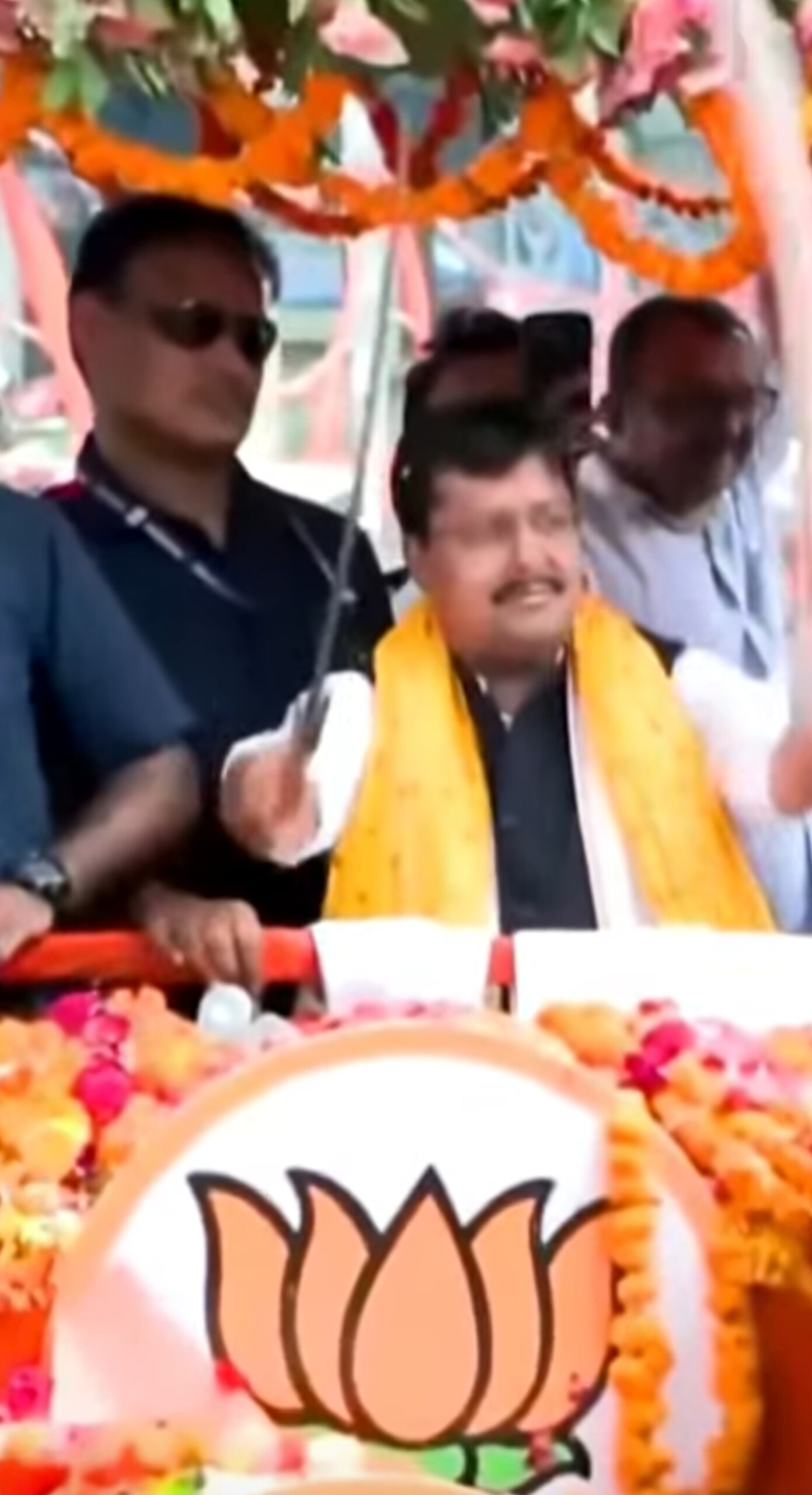 लखनऊ में भाजपा अध्यक्ष नितिन नवीन का भव्य स्वागत, 2027 के लिए फूंका चुनावी बिगुल