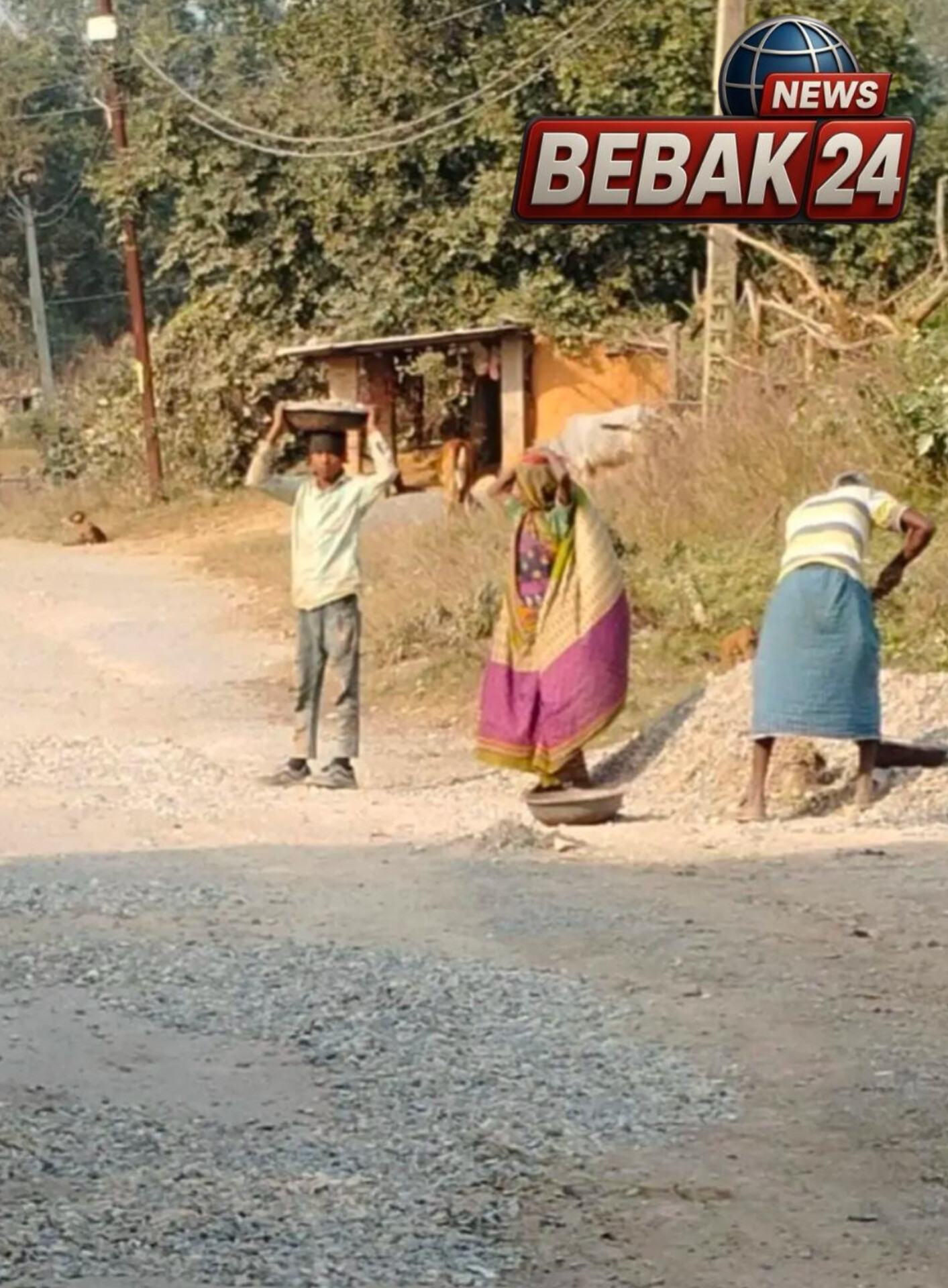 भ्रष्टाचार की भेंट चढ़ी जिला जेल की सड़क: बनते ही उखड़ने लगी गिट्टियां, PWD पर उठे सवाल