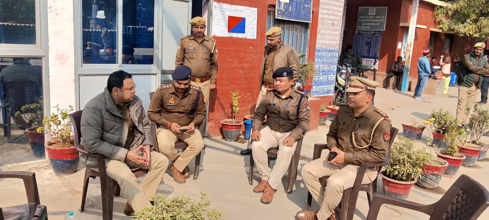 अपहृत युवक की बरामदगी को लेकर पुलिस की दबिश तेज, एसपी ग्रामीण ने जीआरपी चौकी पर डाला डेरा