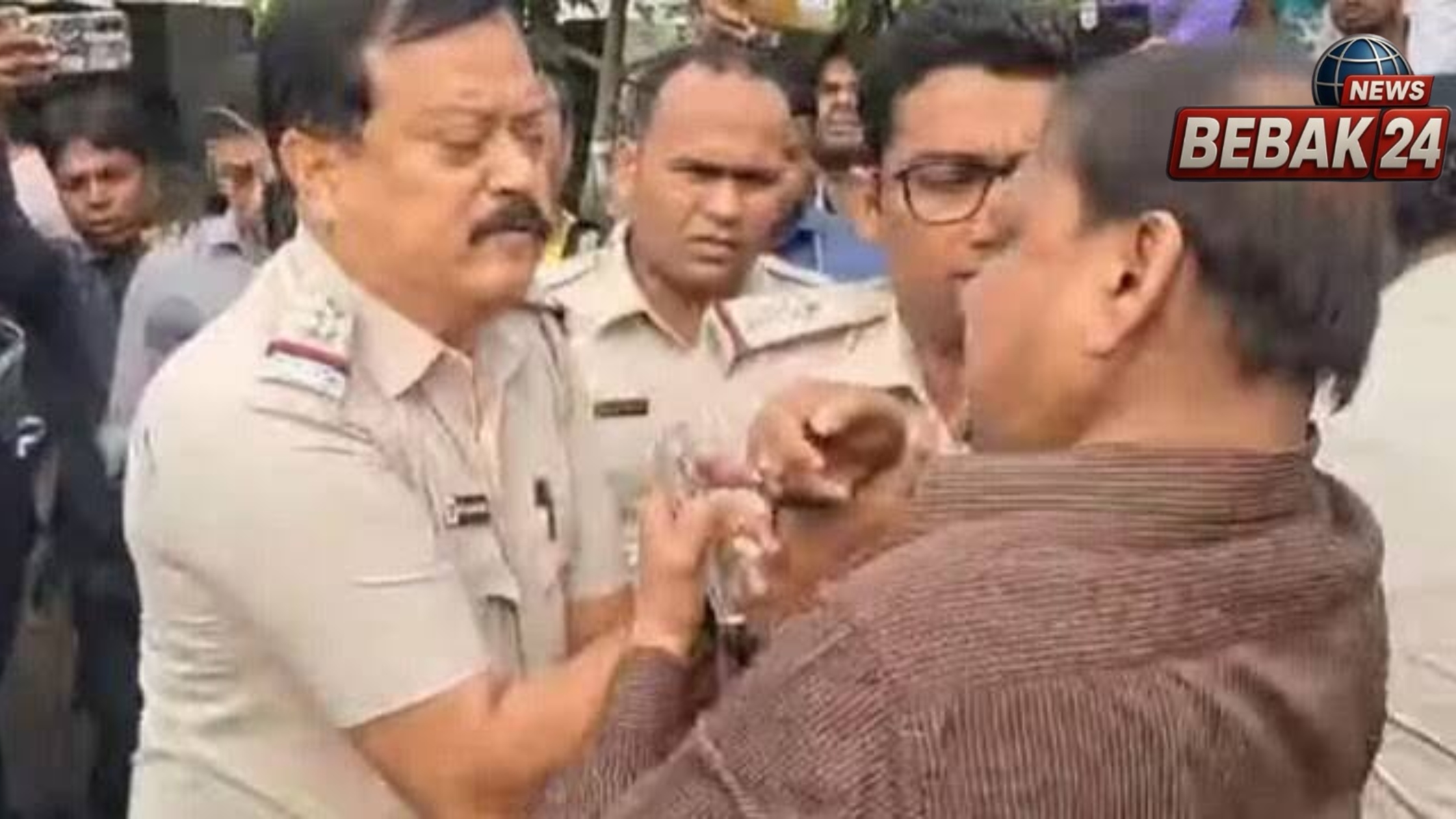 बंगाल उपचुनाव में हंगामा, वोट डालने के बाद हुमायूं कबीर हिरासत में