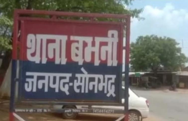 कुएं में उतराया मिला 30 वर्षीय युवक का शव, गांव में दहशत