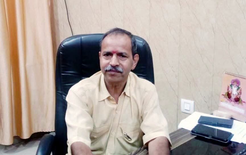 मुहम्मदाबाद तहसील को मिले नए एसडीएम: पीसीएस ध्रुव शुक्ला ने संभाली कमान