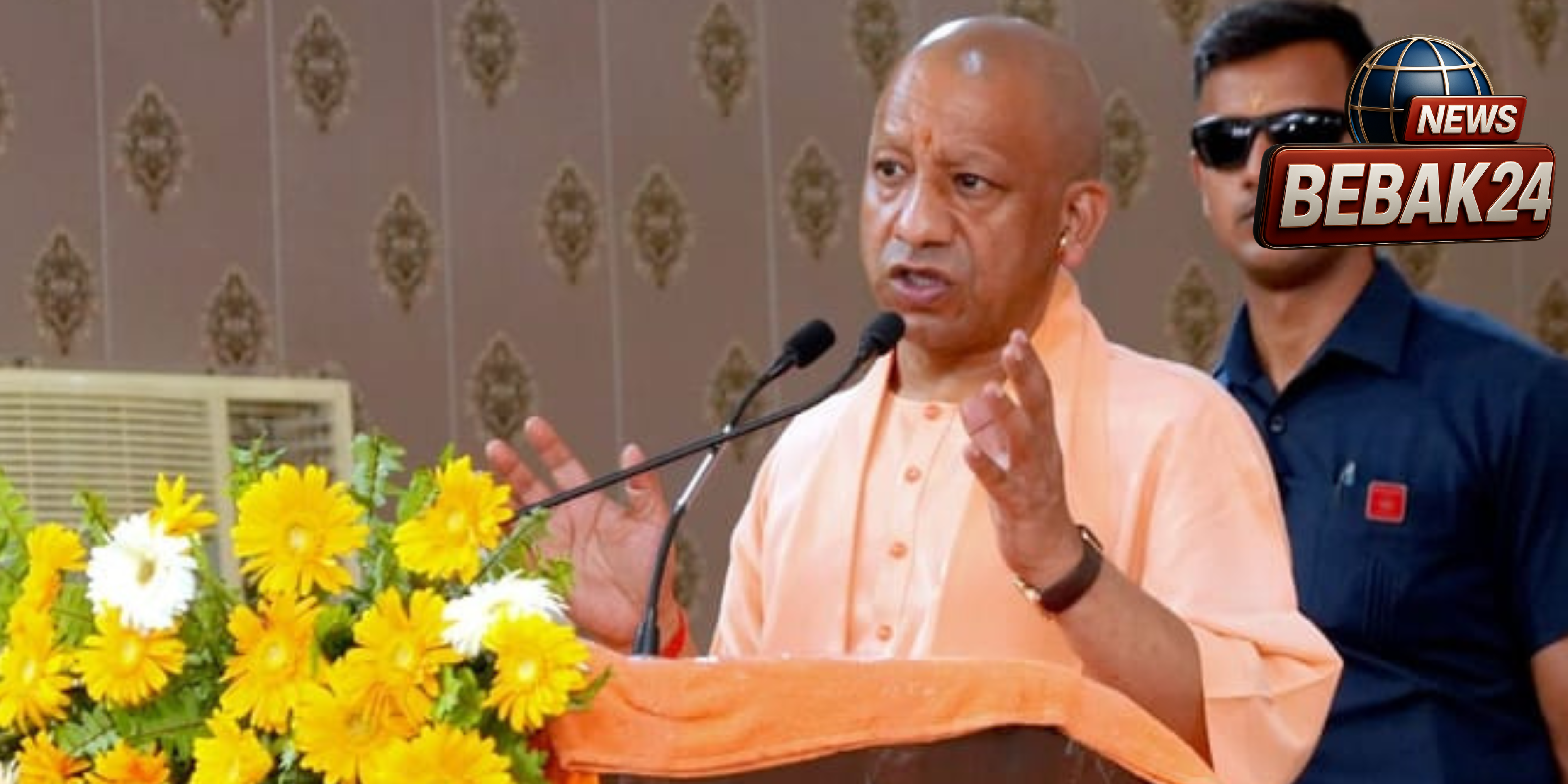 गोरखपुर से सीएम योगी की दोटूक: "पत्रकारिता कभी बेलगाम न हो"; तथ्यों की भिन्नता से जनमानस में फैलता है भ्रम, साख बचाने को संयम जरूरी