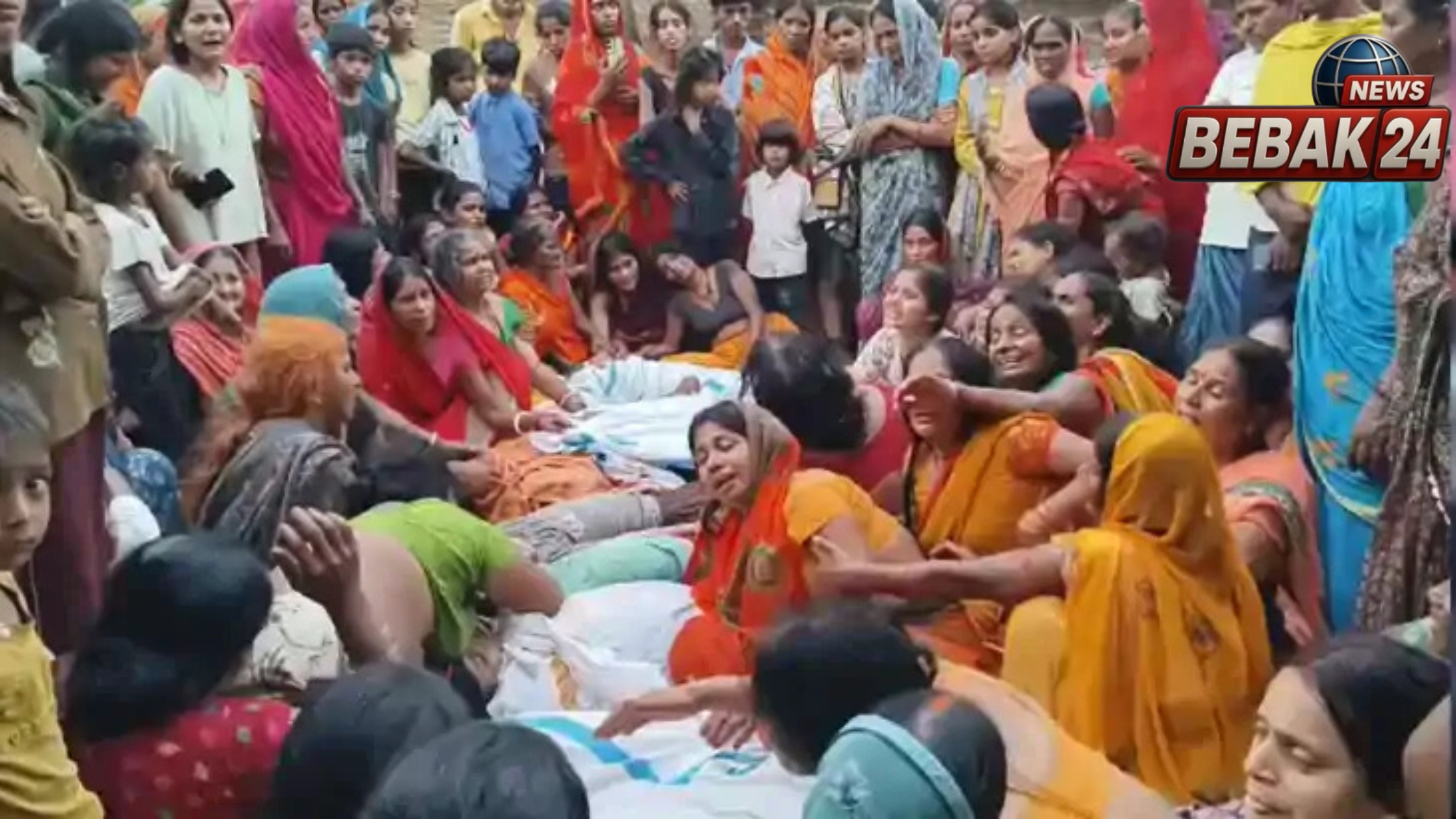 वैशाली नाव हादसा: 13 की मौत, गांव में मातम