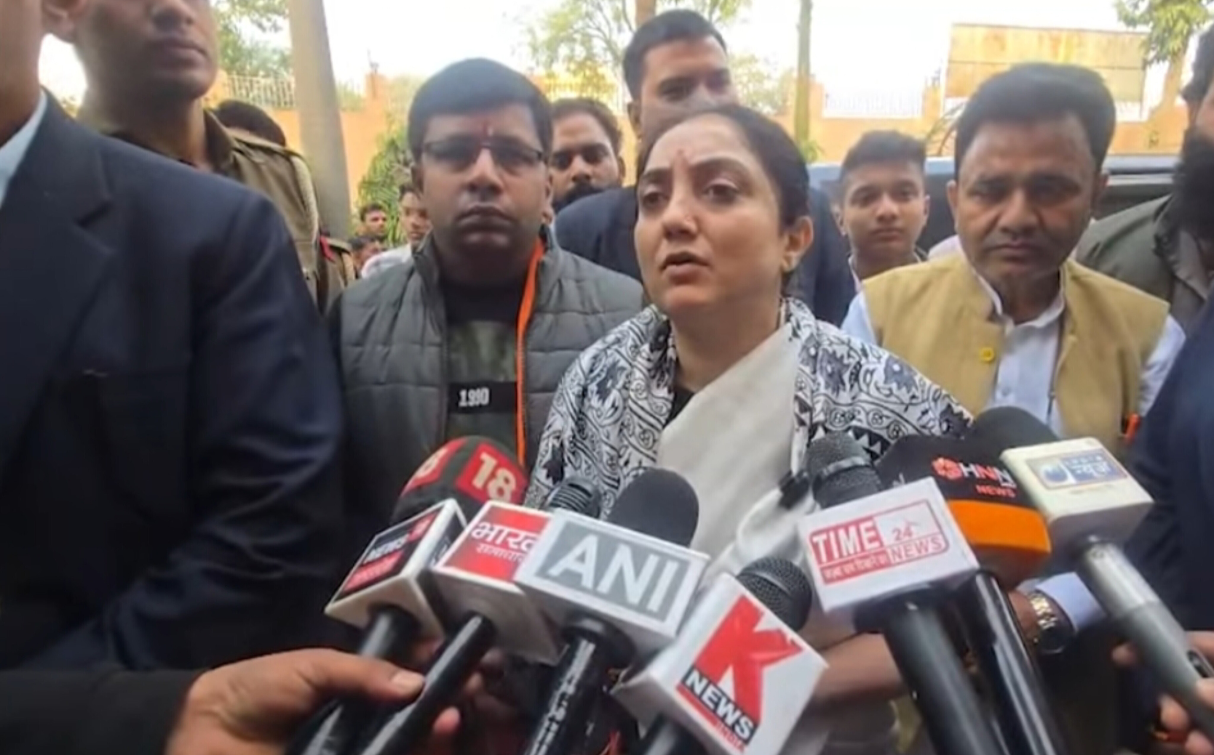 नूपुर शर्मा का हुमायूं कबीर को करारा जवाब&ndash; "ये सीधी सुप्रीम कोर्ट को चुनौती है!"