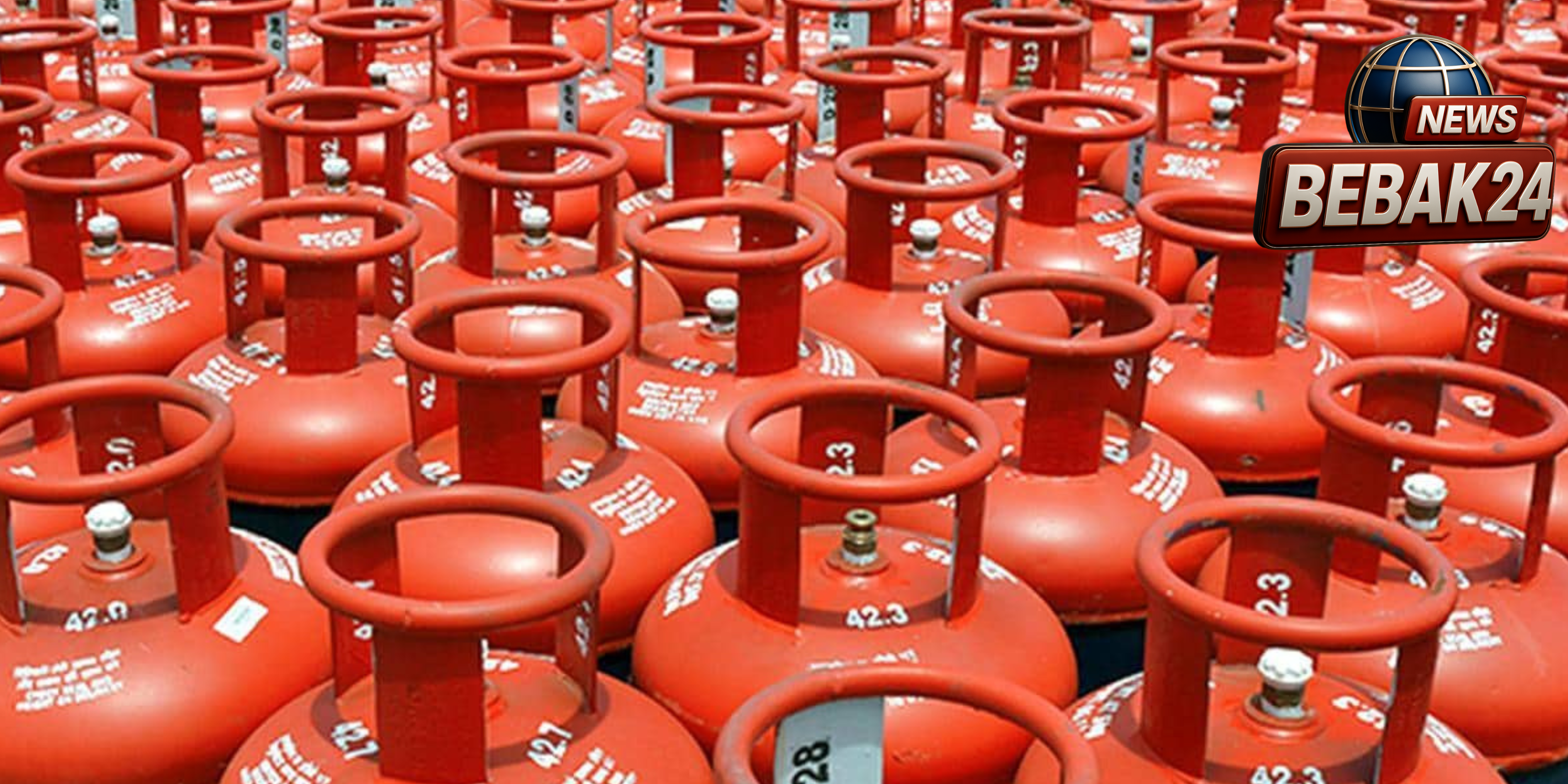 नया वित्त वर्ष, बड़ा झटका: कमर्शियल गैस सिलेंडर ₹195 महंगा; रेस्टोरेंट और ढाबा मालिकों की बढ़ी चिंता, क्या अब खाना भी होगा महंगा?