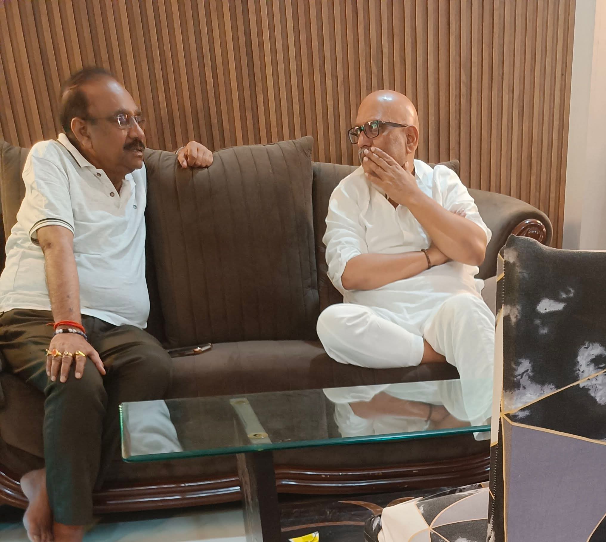&lsquo;राजनीति में पद आते-जाते रहते हैं&rsquo;: यूपी कांग्रेस में कमान बदलते ही अजय राय का बड़ा बयान, कहा&ndash; &lsquo;राहुल मेरे भाई, भाजपा में जाने का सवाल ही नहीं&rsquo;