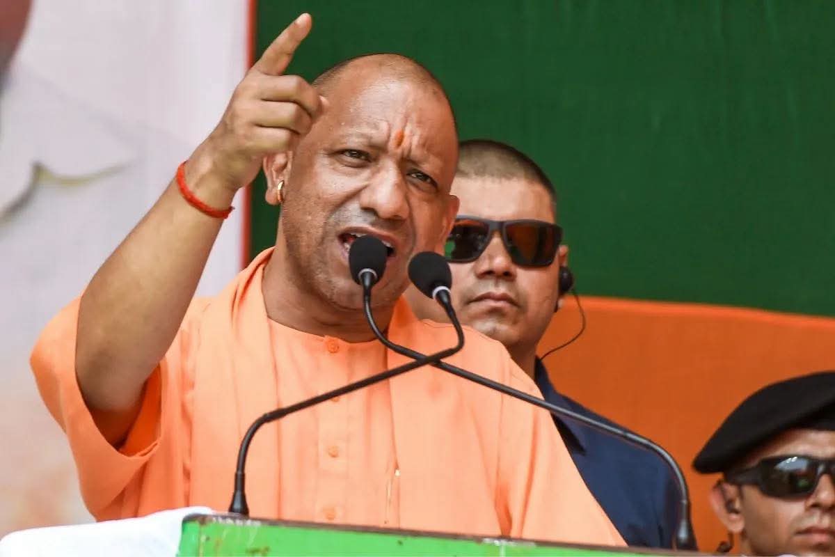 सरकारी नौकरियों पर पहले एक ही परिवार का था कब्जा, वैकेंसी आते ही वसूली में लग जाती थी 'चाचा-भतीजे' की जोड़ी: सीएम योगी