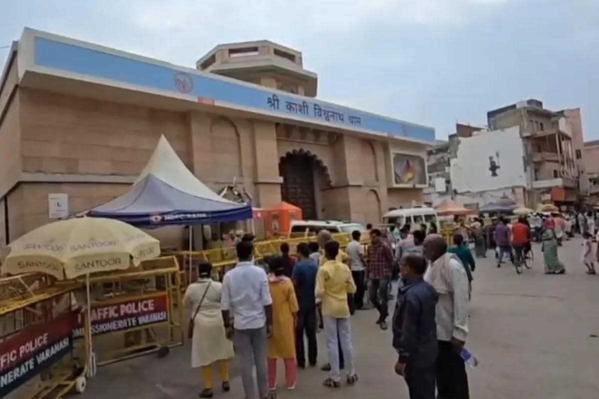 नौतपा की शुरुआत: श्री काशी विश्वनाथ मंदिर में श्रद्धालुओं के लिए खास इंतजाम, गर्मी में सुगम होंगे दर्शन