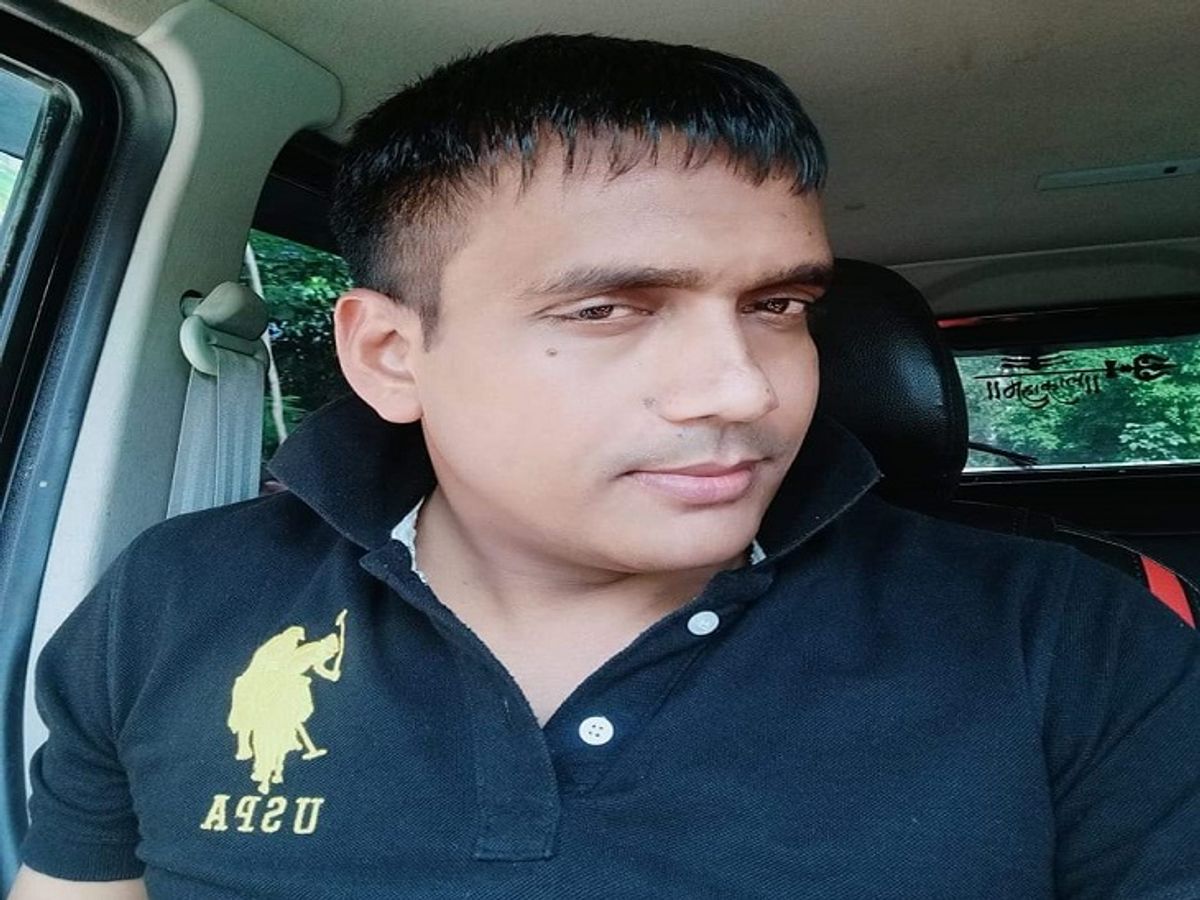 भ्रष्टाचार पर कड़ा प्रहार: ट्रक ड्राइवरों से वसूली करने वाले दागी इंस्पेक्टर पन्नेलाल पर गिरी गाज, विजिलेंस ने दर्ज की FIR