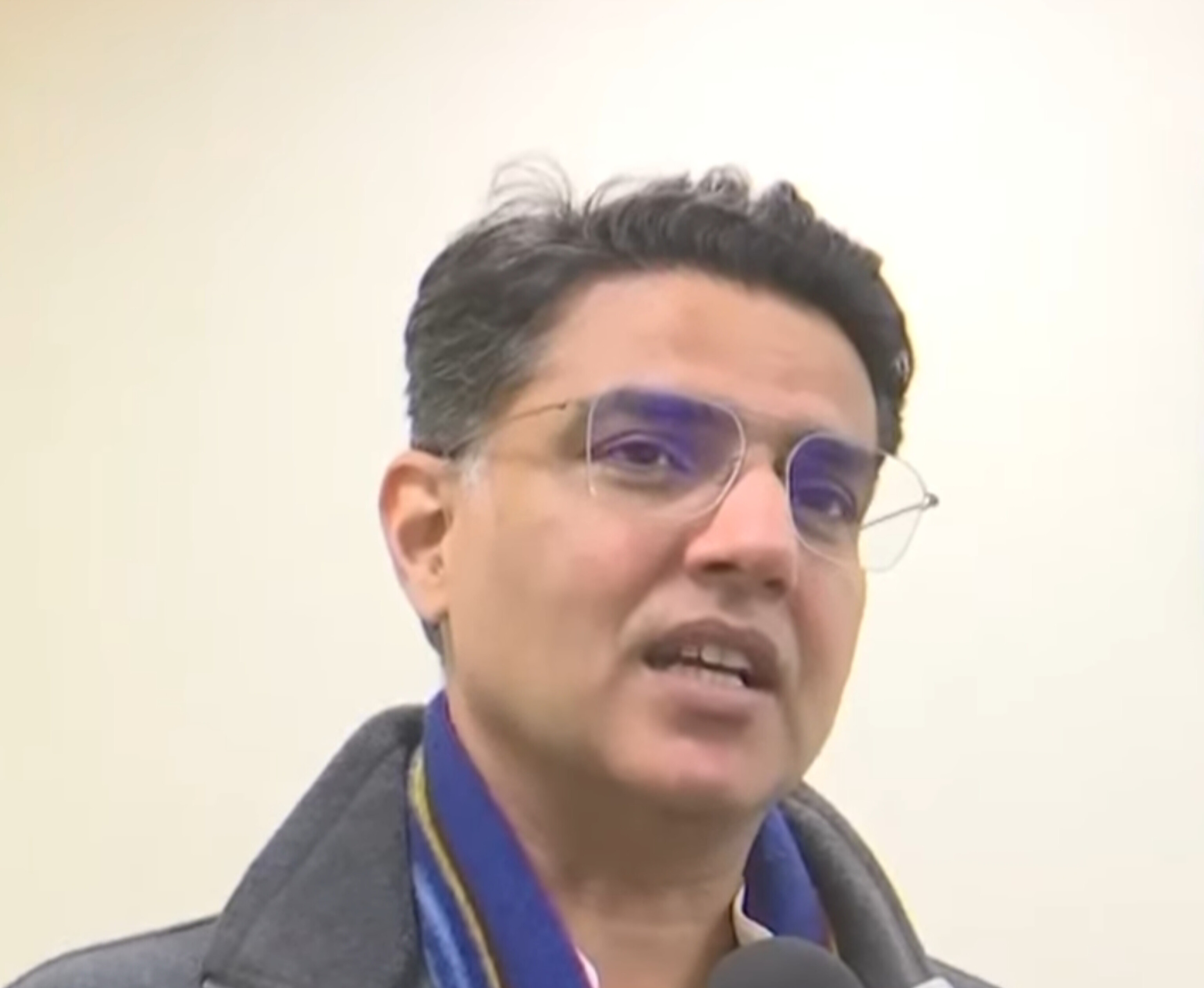 "शांत प्रदेश को 'अशांत' बनाने की साजिश बंद करो!" अशांत क्षेत्र विधेयक पर बिफरे पायलट, बीजेपी सरकार को दिखाया आईना