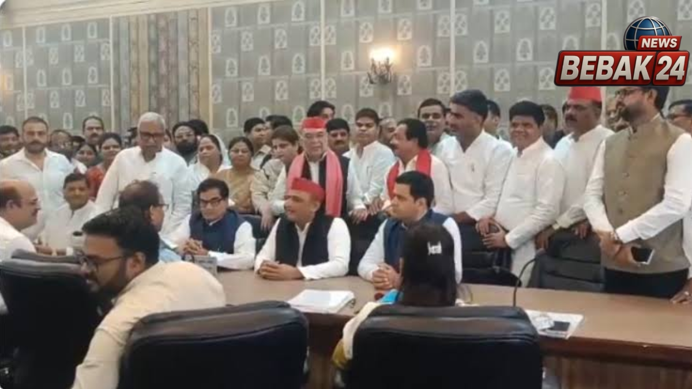 राज्यसभा चुनाव: सपा के रामगोपाल यादव और धनराज नथवानी ने दाखिल किया नामांकन