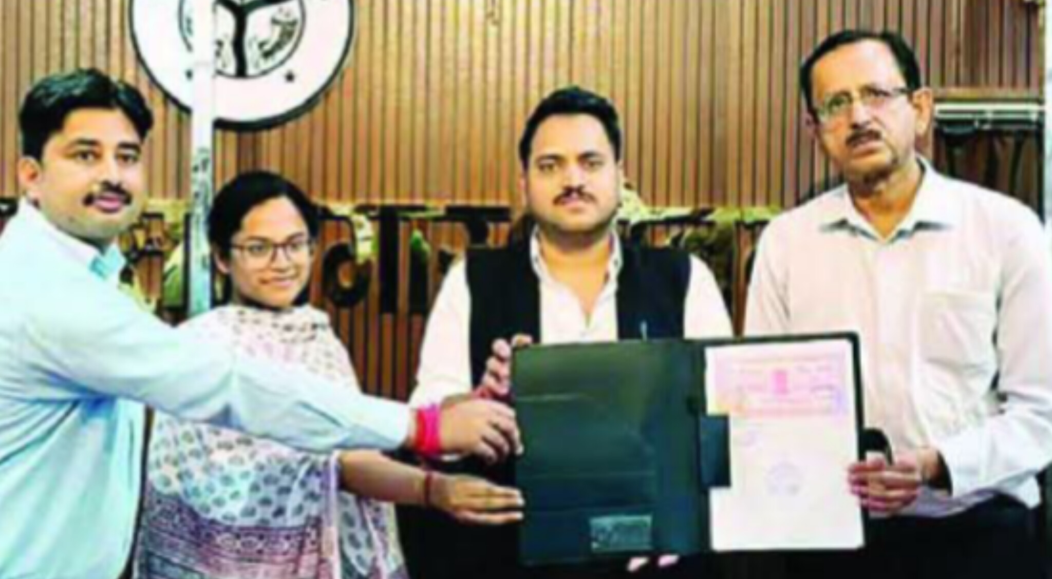 4.27 करोड़ से सोनभद्र में विकास को मिलेगी नई उड़ान: NCL CSR फंड से चमकेंगी स्वास्थ्य, शिक्षा और सड़कें