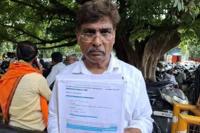 अयोध्या के बाद काशी में मचेगा हड़कंप? विश्वनाथ मंदिर के 'खजाने' पर उठे सवाल!